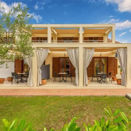 Bosko Apartament Nin