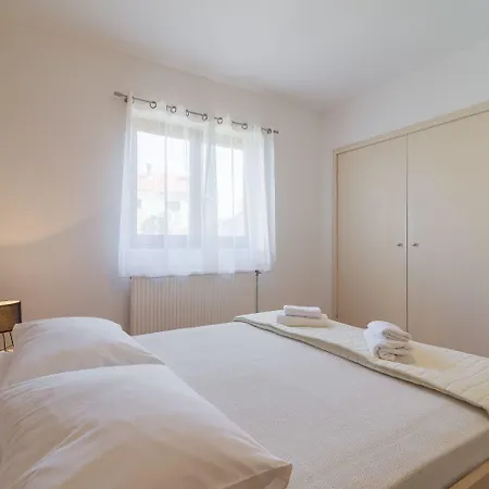 Apartment Bosko *